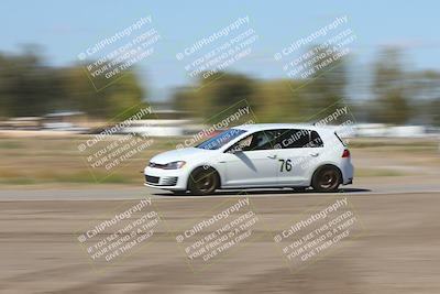 media/Oct-04-2025-OnGrid (Sat) [[44bd565ffa]]/Pink Group/Grapevine/